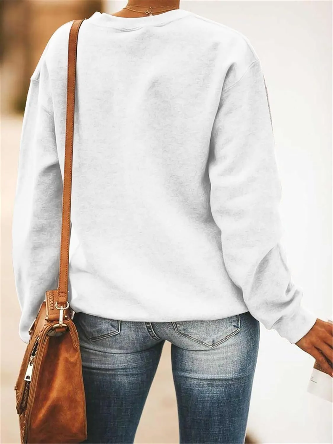 Christmas Sweatshirts for Women Cute Christmas Tree Graphic Long Sleeve Shirt Xmas Holiday Party Pullover Blouse