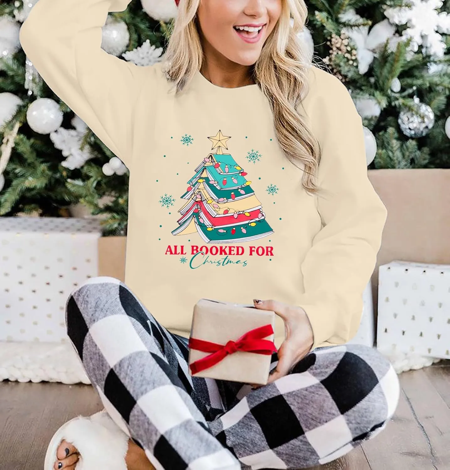 Christmas Sweatshirts for Women Cute Christmas Tree Graphic Long Sleeve Shirt Xmas Holiday Party Pullover Blouse