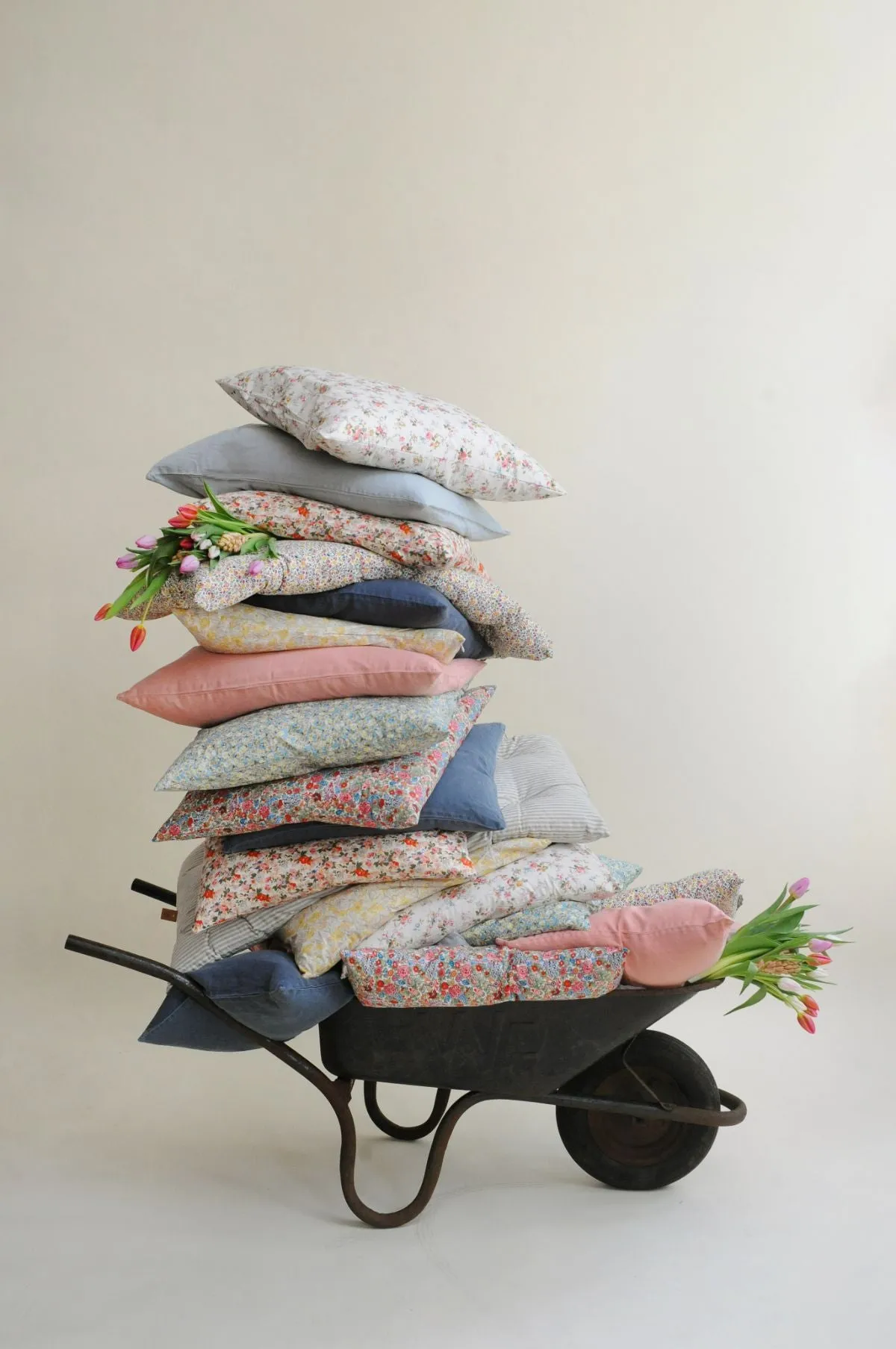 Desert Rose Linen Cushion 50x70
