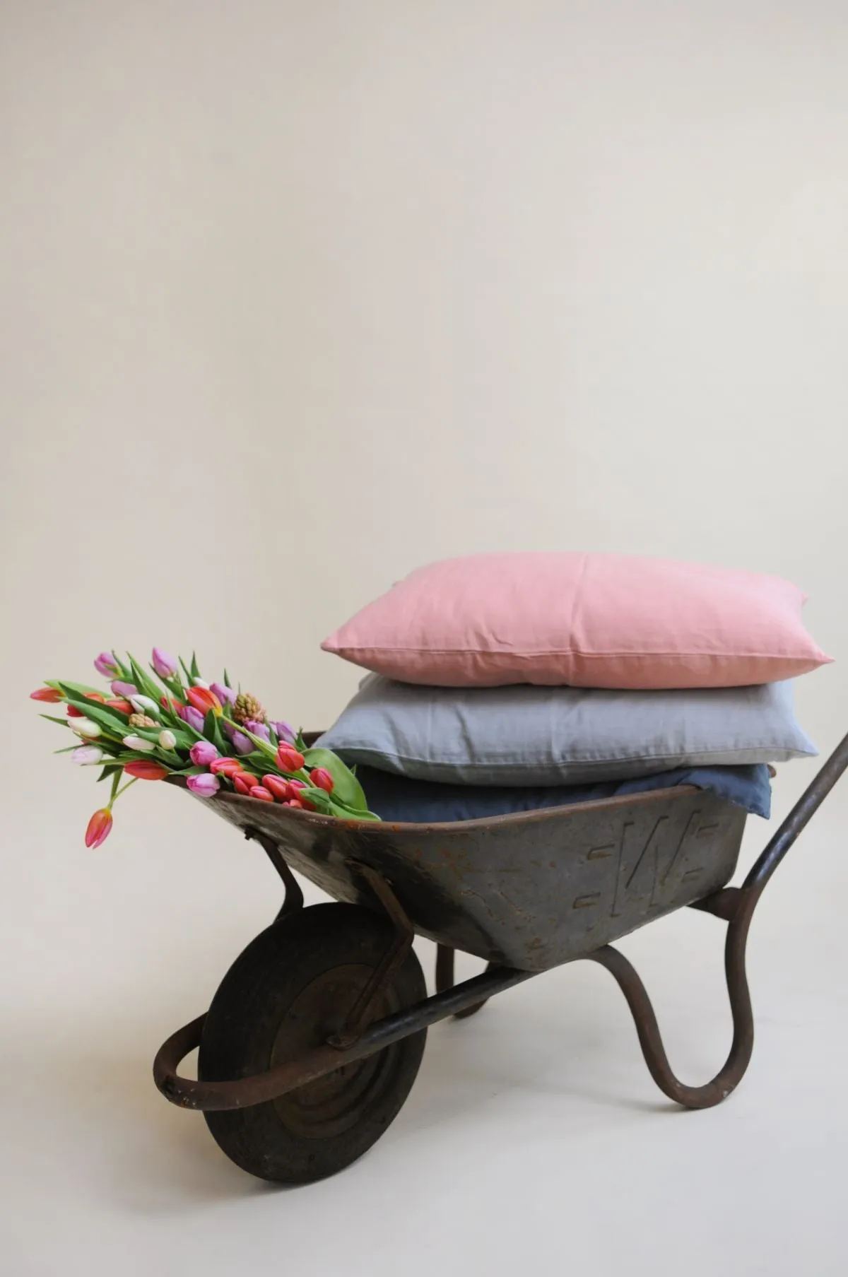 Desert Rose Linen Cushion 50x70