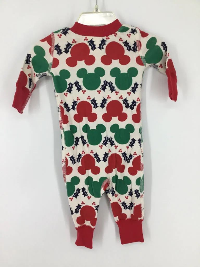 Hanna Andersson   Disney Child Size 0-3 Months Red Christmas Pajamas