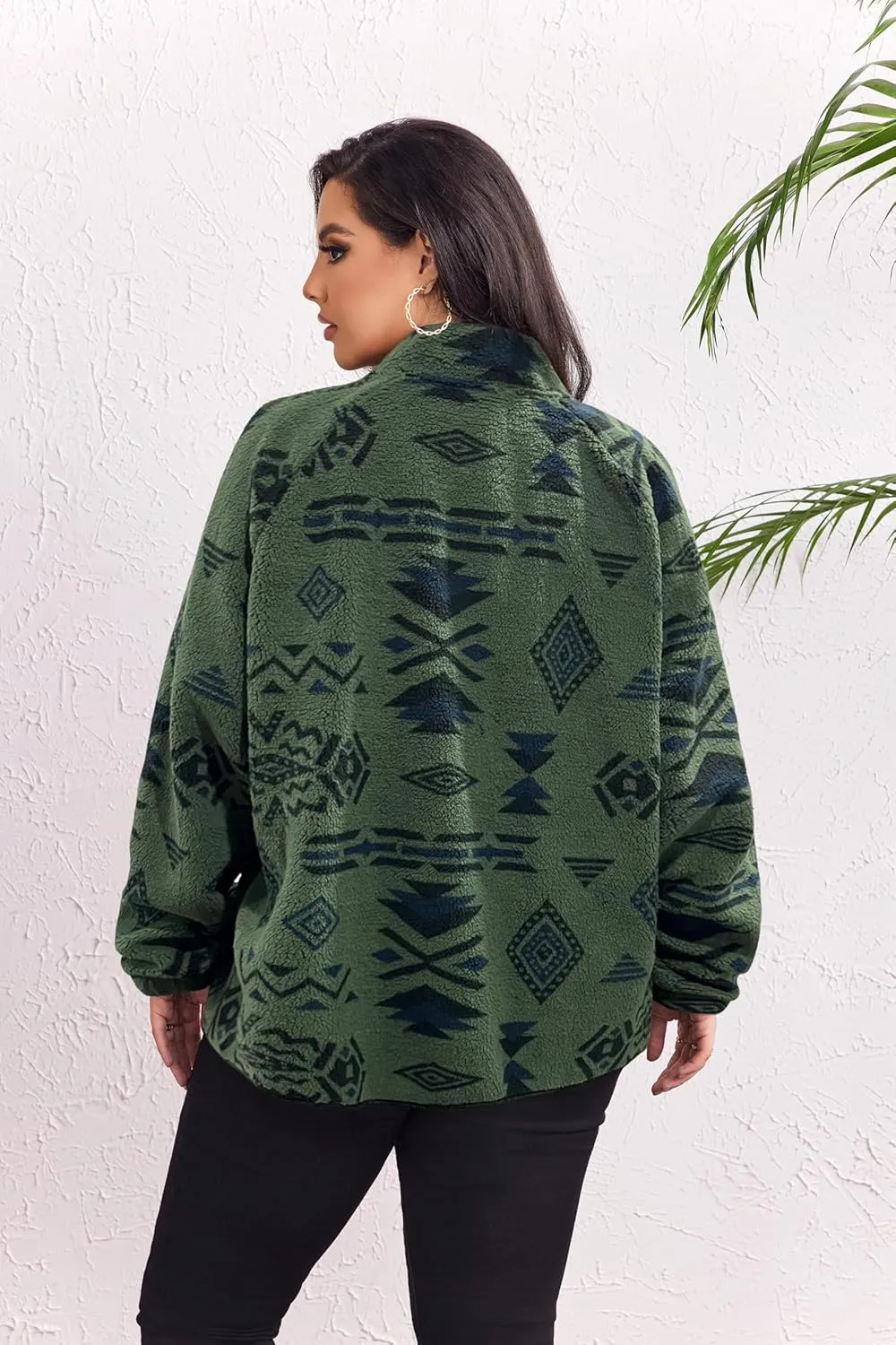 IN'VOLAND Plus Size Womens Fleece Jacket Western Aztec Print Long Sleeve Snap Button Down Shacket with Pockets